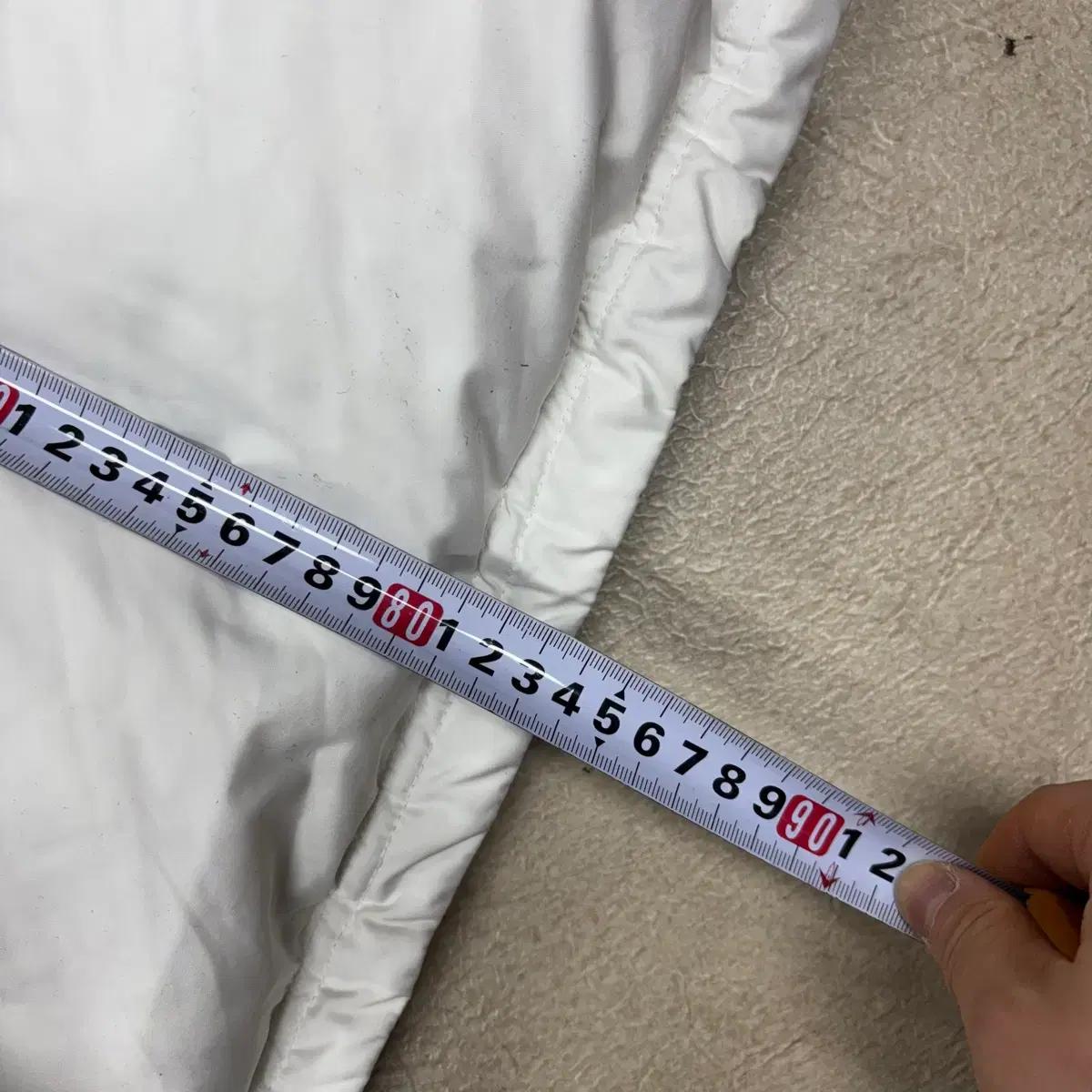 나이키 올드스쿨 스우시 화이트 패딩 6