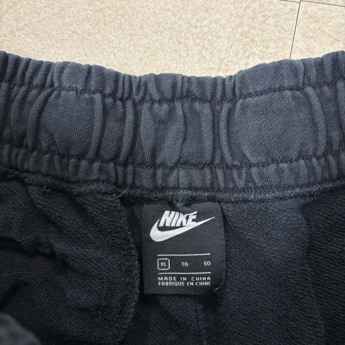 나이키 빅스우시 블랙 하프팬츠 4