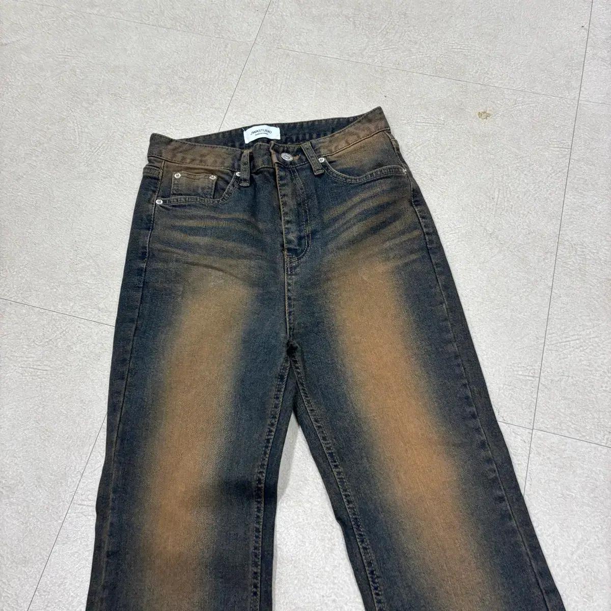 빈티지 워싱 부츠컷 데님 팬츠 3