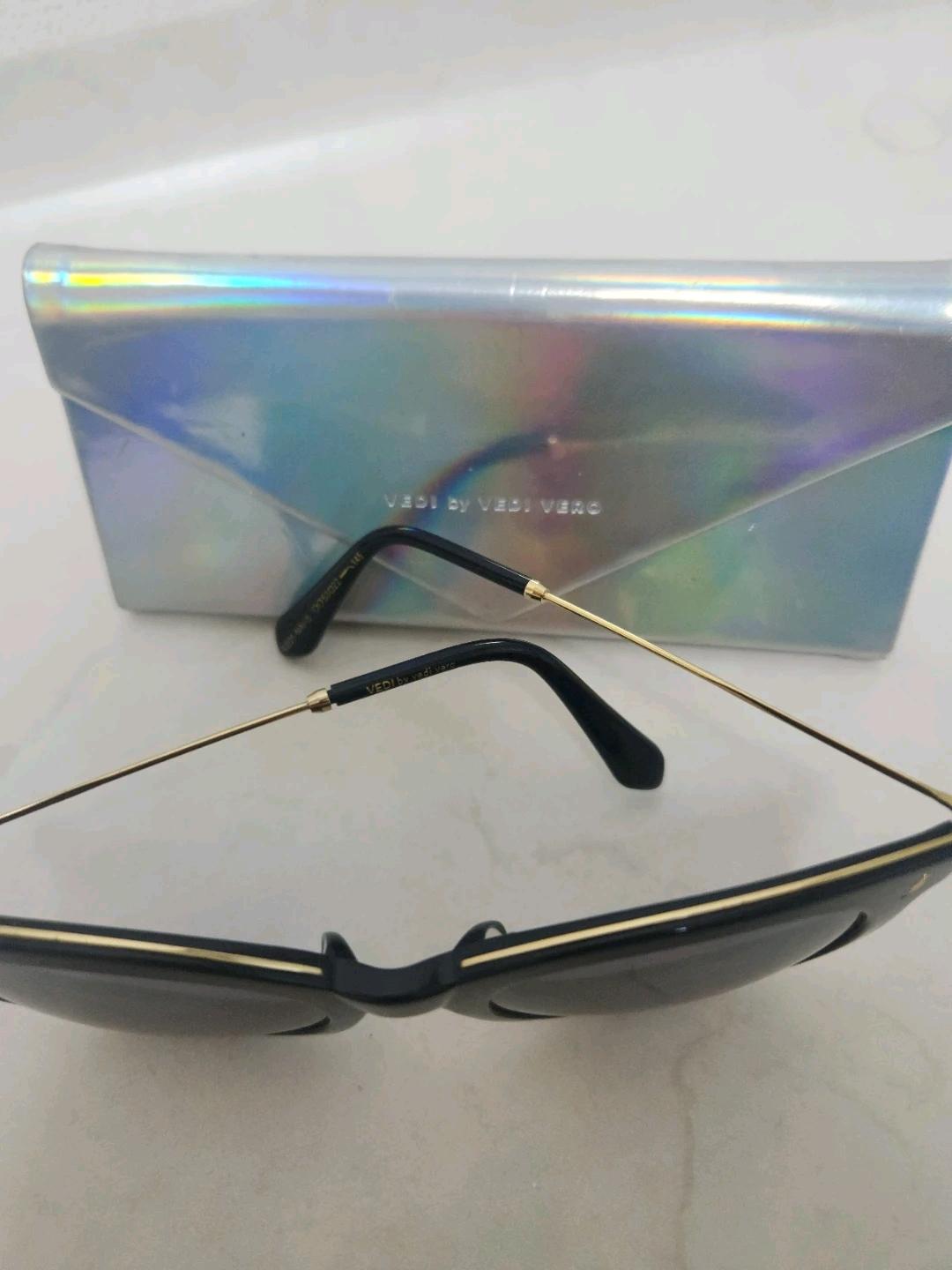 베디베로 선글라스 블랙 캣츠아이 4