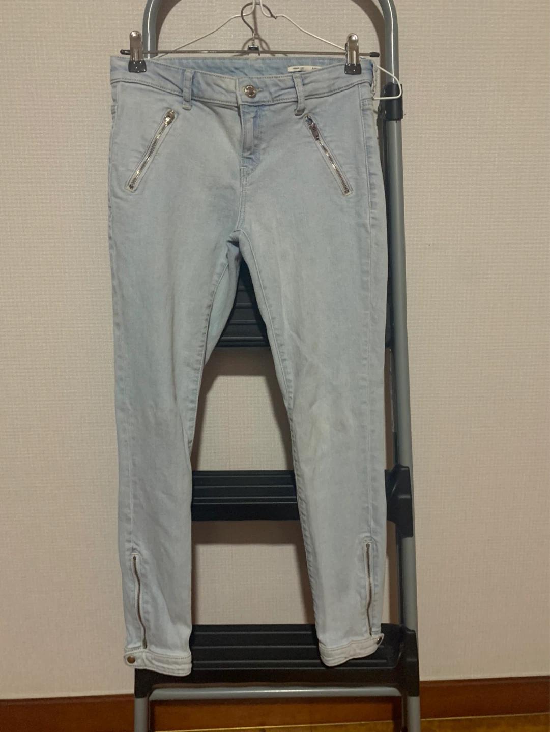 ZARA WOMAN 슬림핏 연청 지퍼 청바지 2