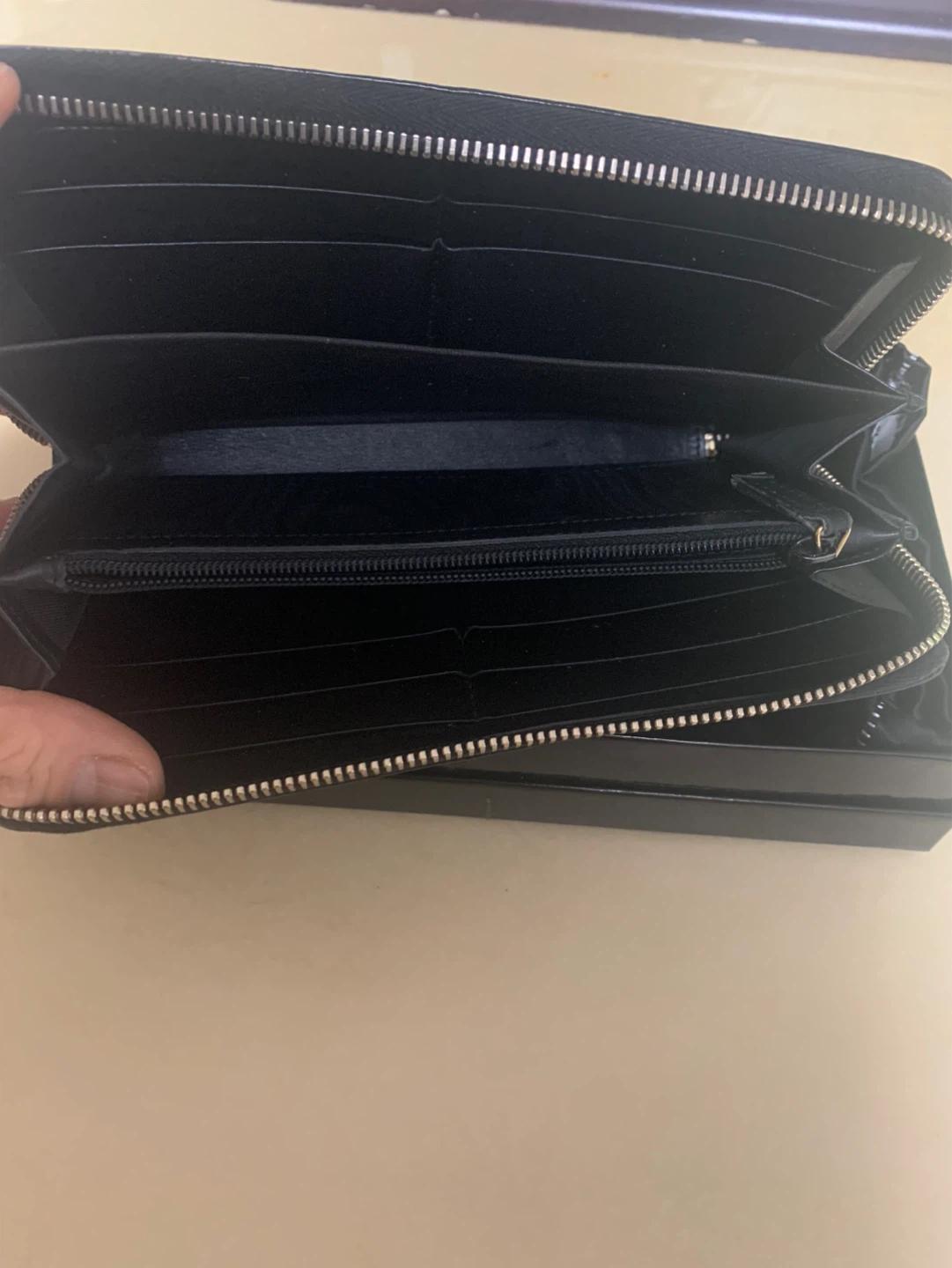 입생로랑 YSL 블랙 페이던트 롱 월렛 3
