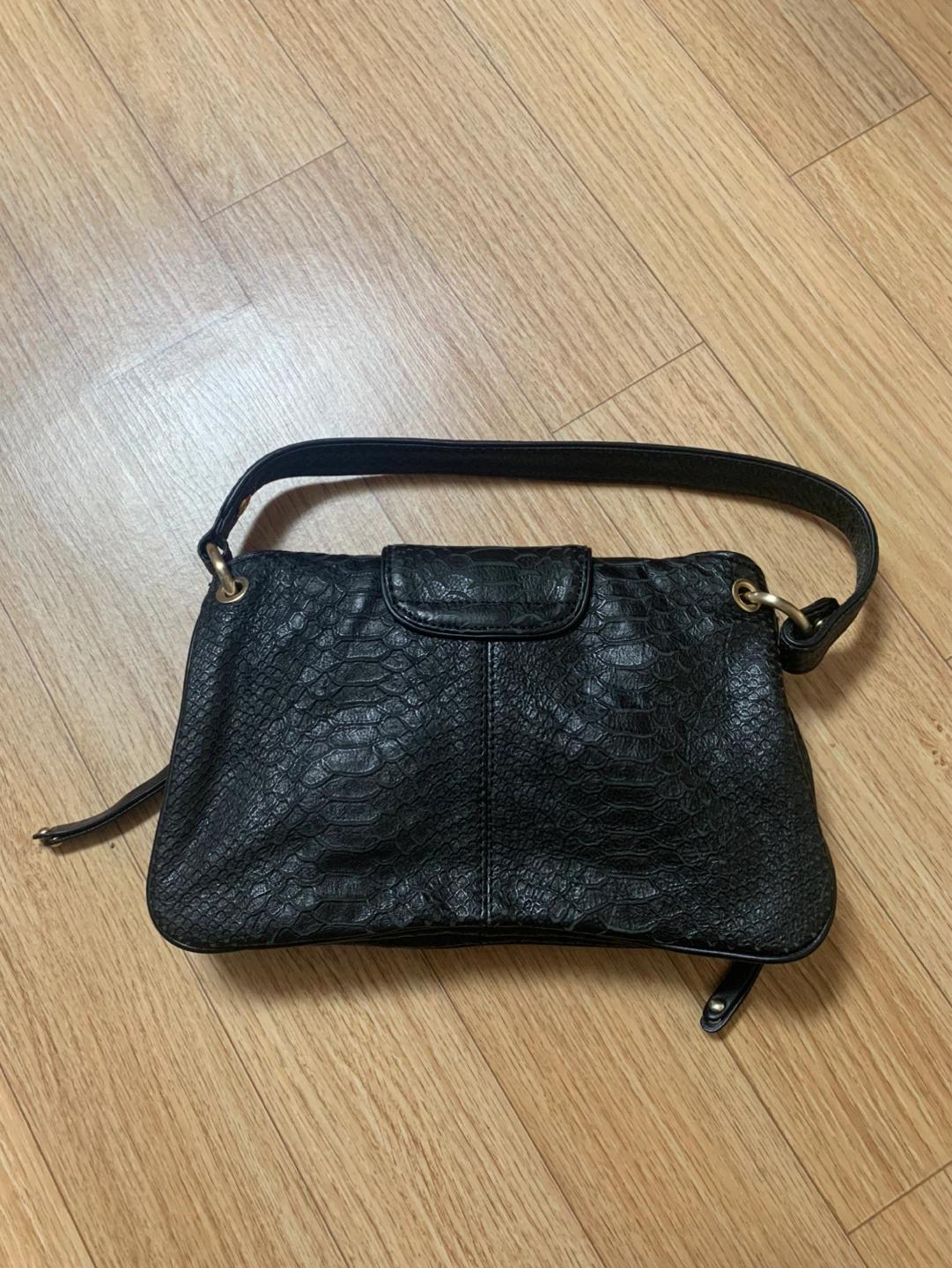 Botkier 블랙 숄더백 4