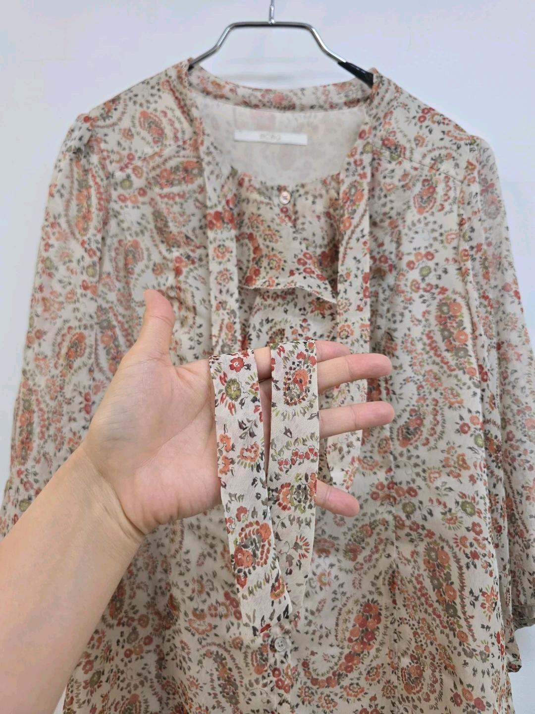 Bcbg 프릴넥리본 페이즐리 블라우스 5