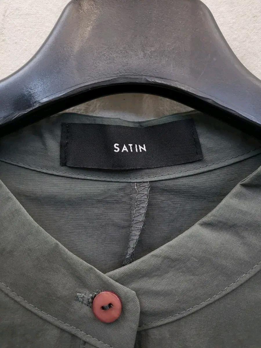 SATIN 카키 롱 원피스 4