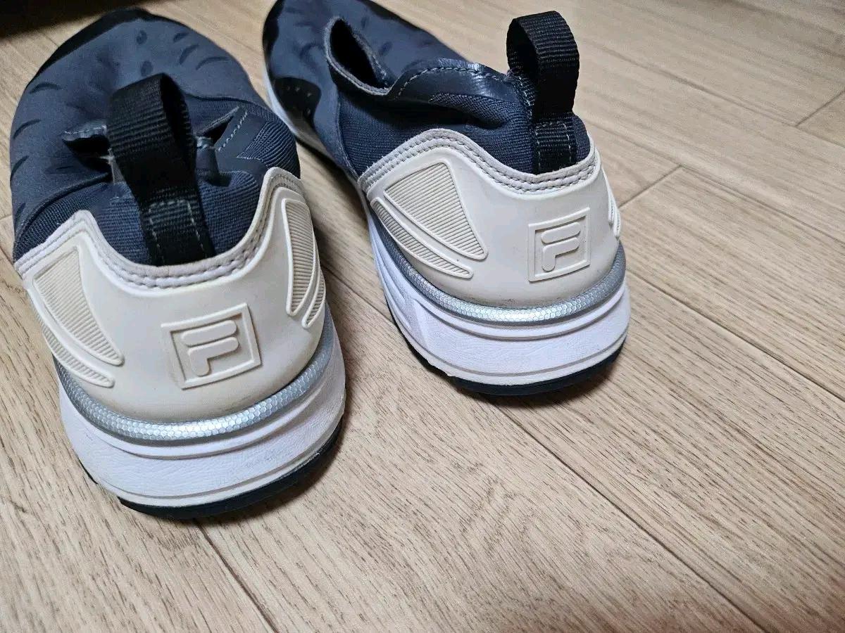 휠라 FILA 아쿠아슈즈 슬립온 280 4