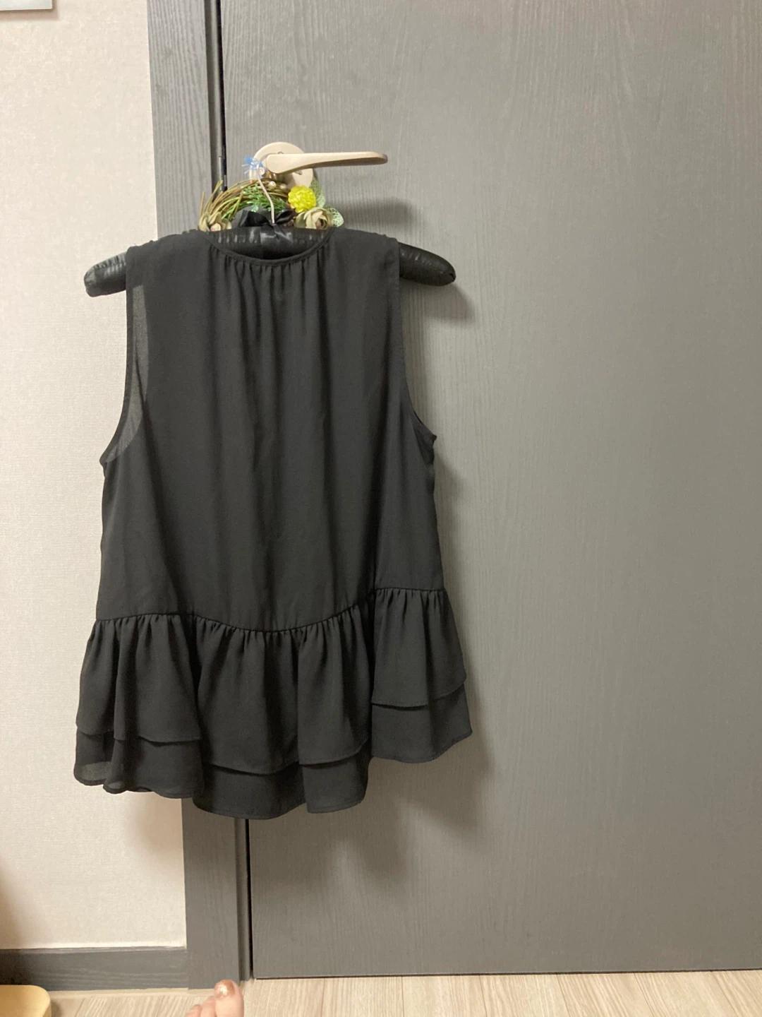 (새상품) ZARA 블랙 프릴 레이스 민소매 블라우스 S 5