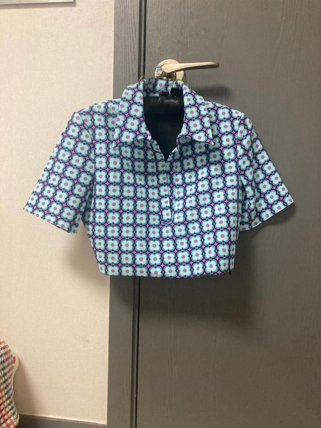 (새상품)ZARA 플라워 크롭 셔츠 S 2
