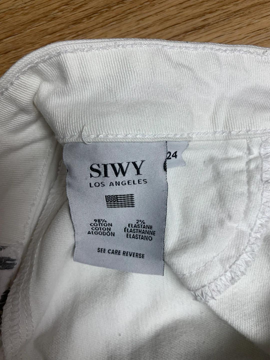 SIWY 로스앤젤레스 흰색 스키니진 24사이즈 6