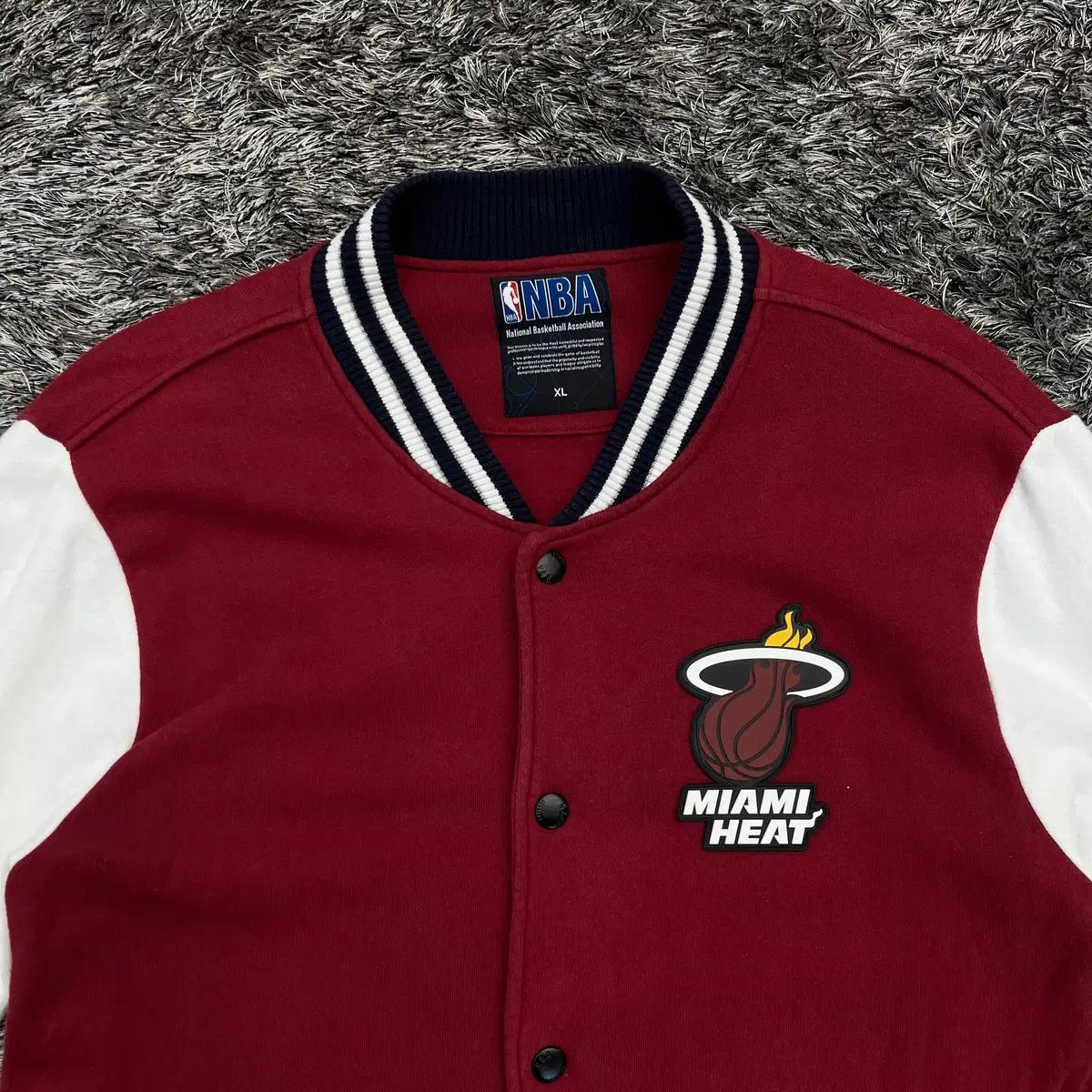 NBA 마이애미 히트 바시티 자켓 (XL) 3
