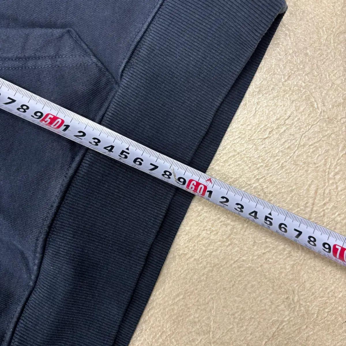 아웃도어프로덕츠 빅로고 네이비 후드티 5