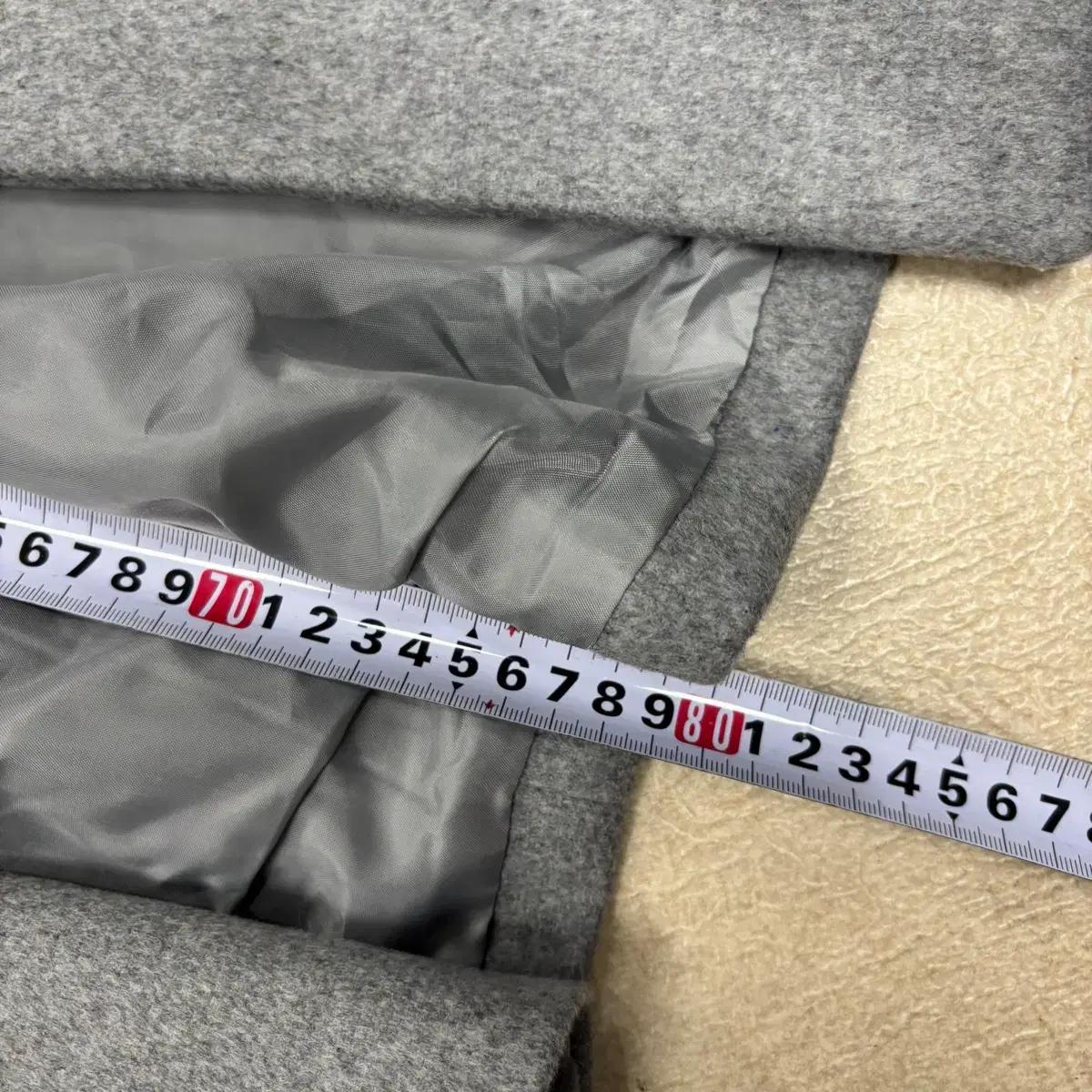 빈티지 노 버튼 그레이 코트 4