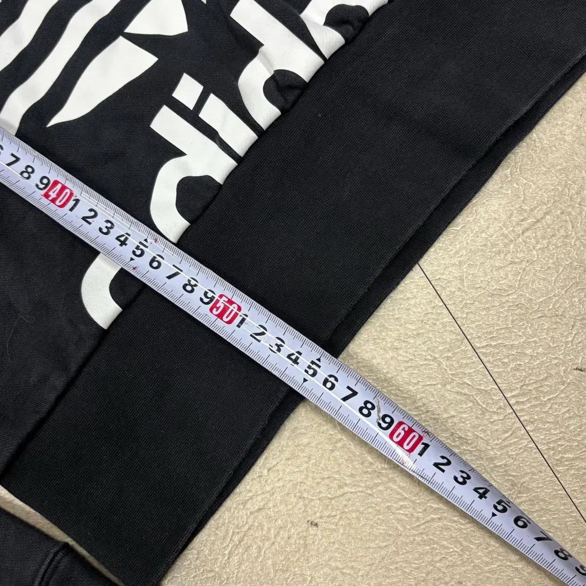 아디다스 빅로고 크롭 후드티 5