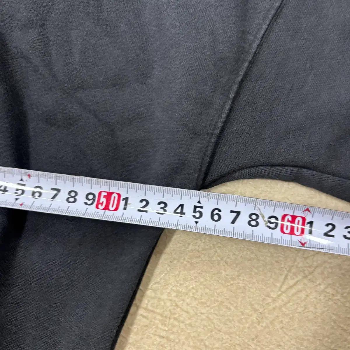 아디다스 빅로고 크롭 후드티 6