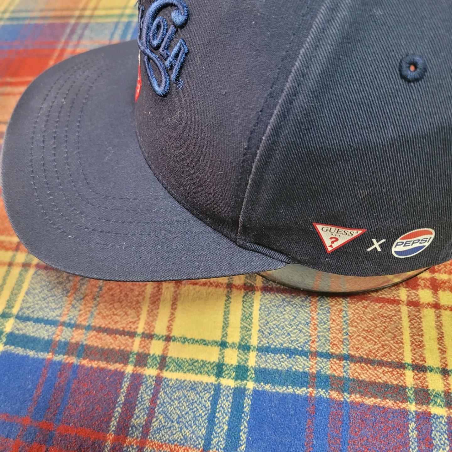 GUESS x Pepsi 콜라보 캡모자 네이비 FREE 6