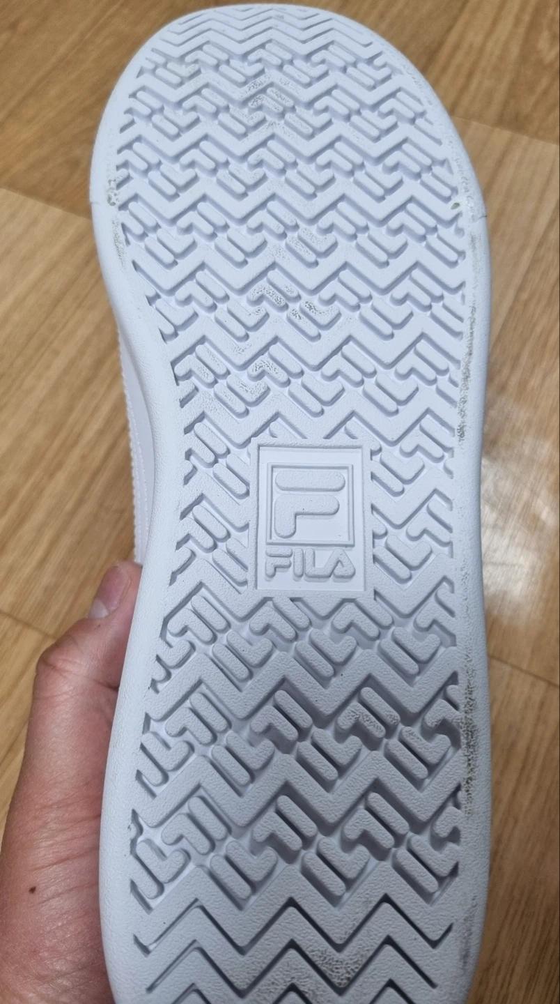 필라 새제품 5