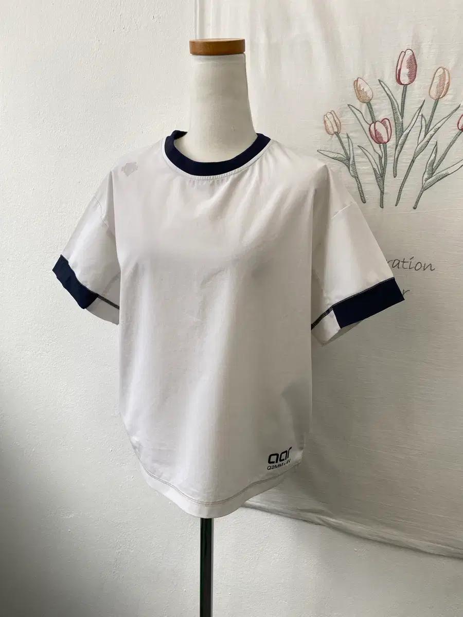 데상트 기능성 라운드 티셔츠 332 5