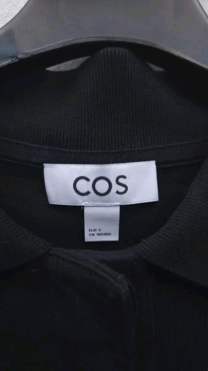 COS 긴팔 오버핏 카라티 블랙 4