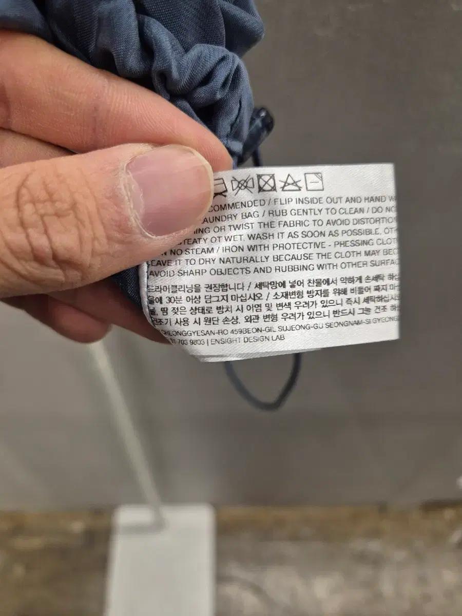 THEILMA 블루 후드 베스트 8