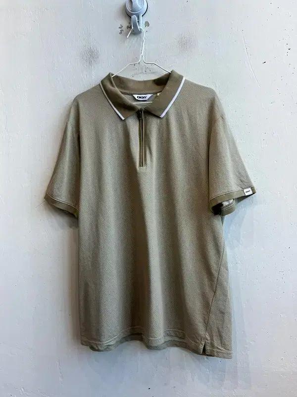 DKNY 폴리 자카드 반집업 반팔 카라티 XL 2