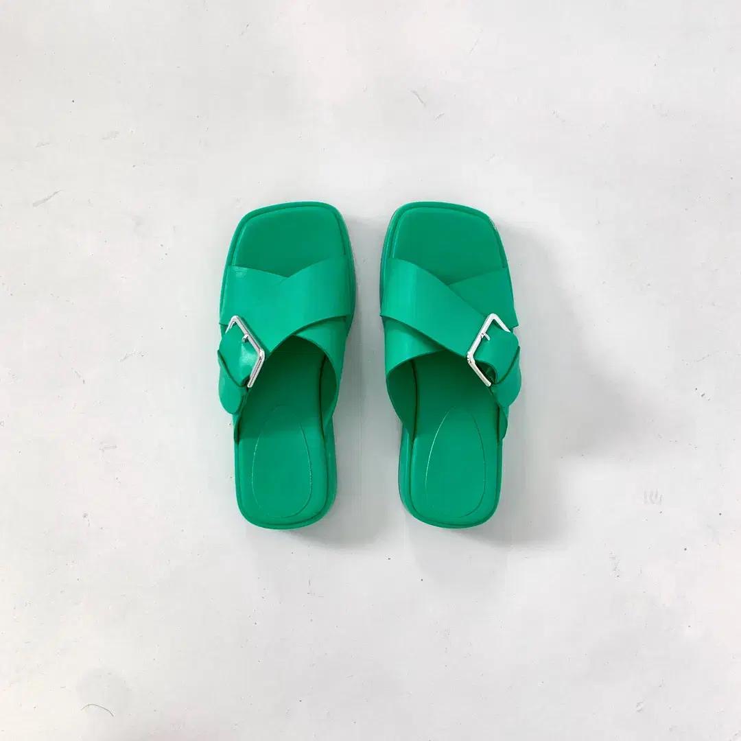 #세일 9362 와이드버클 3cm 슬리퍼 245 그린 2