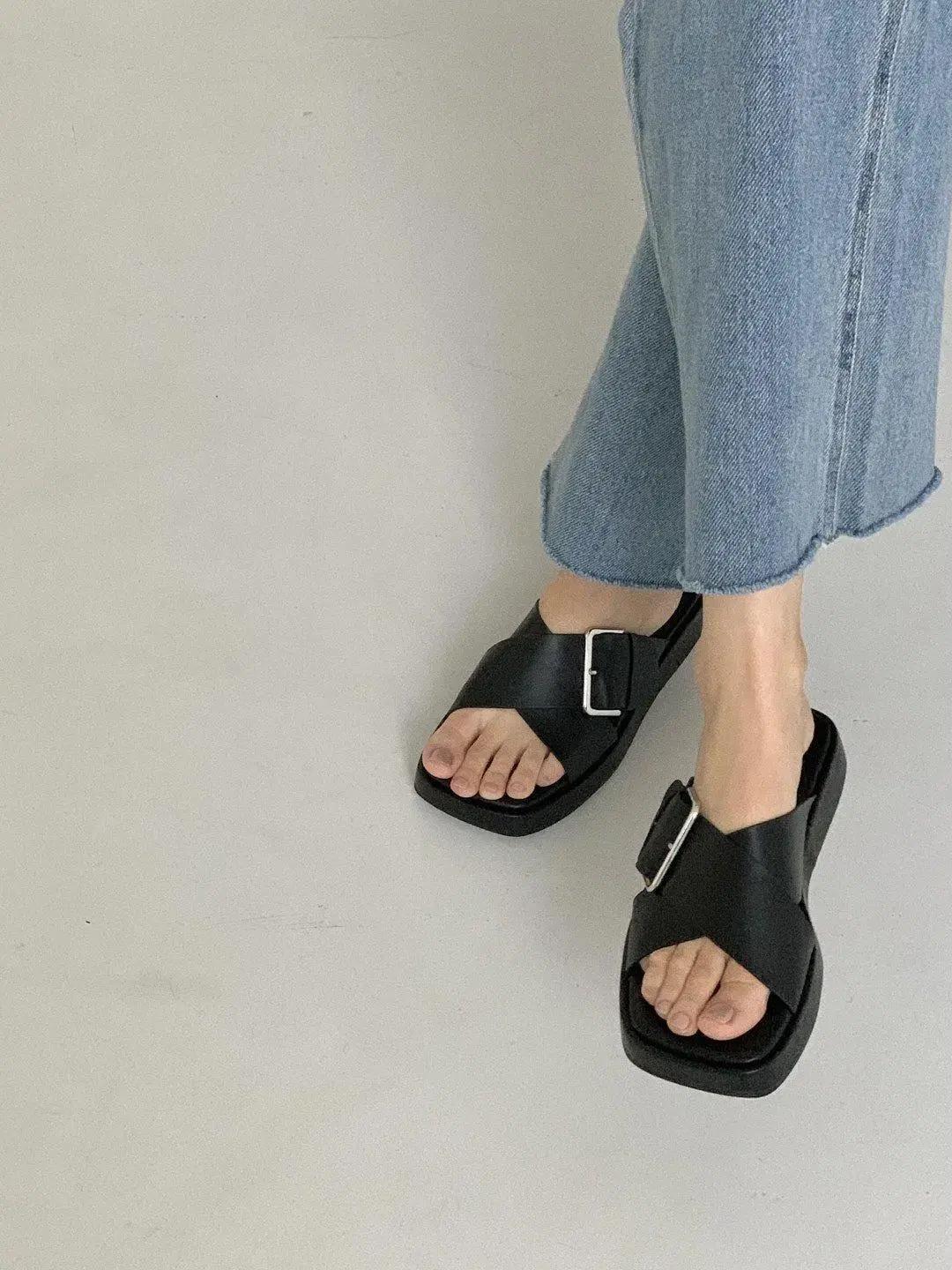 #세일 9362 와이드버클 3cm 슬리퍼 245 그린 9