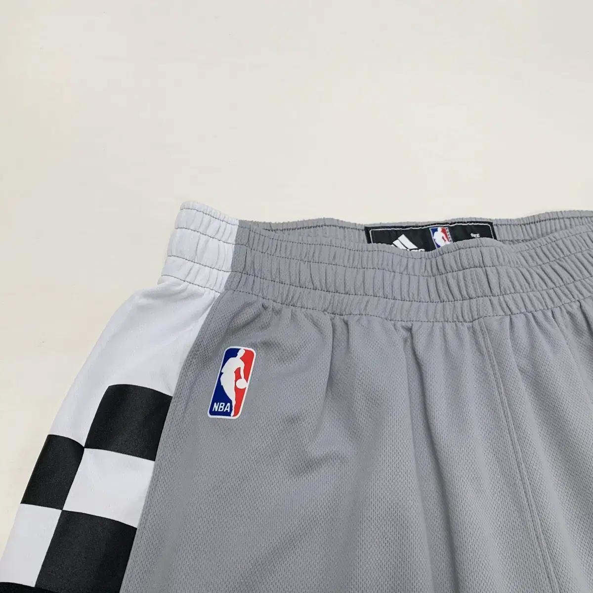 아디다스 NBA 휴스턴 로케츠 반바지 (L) 3