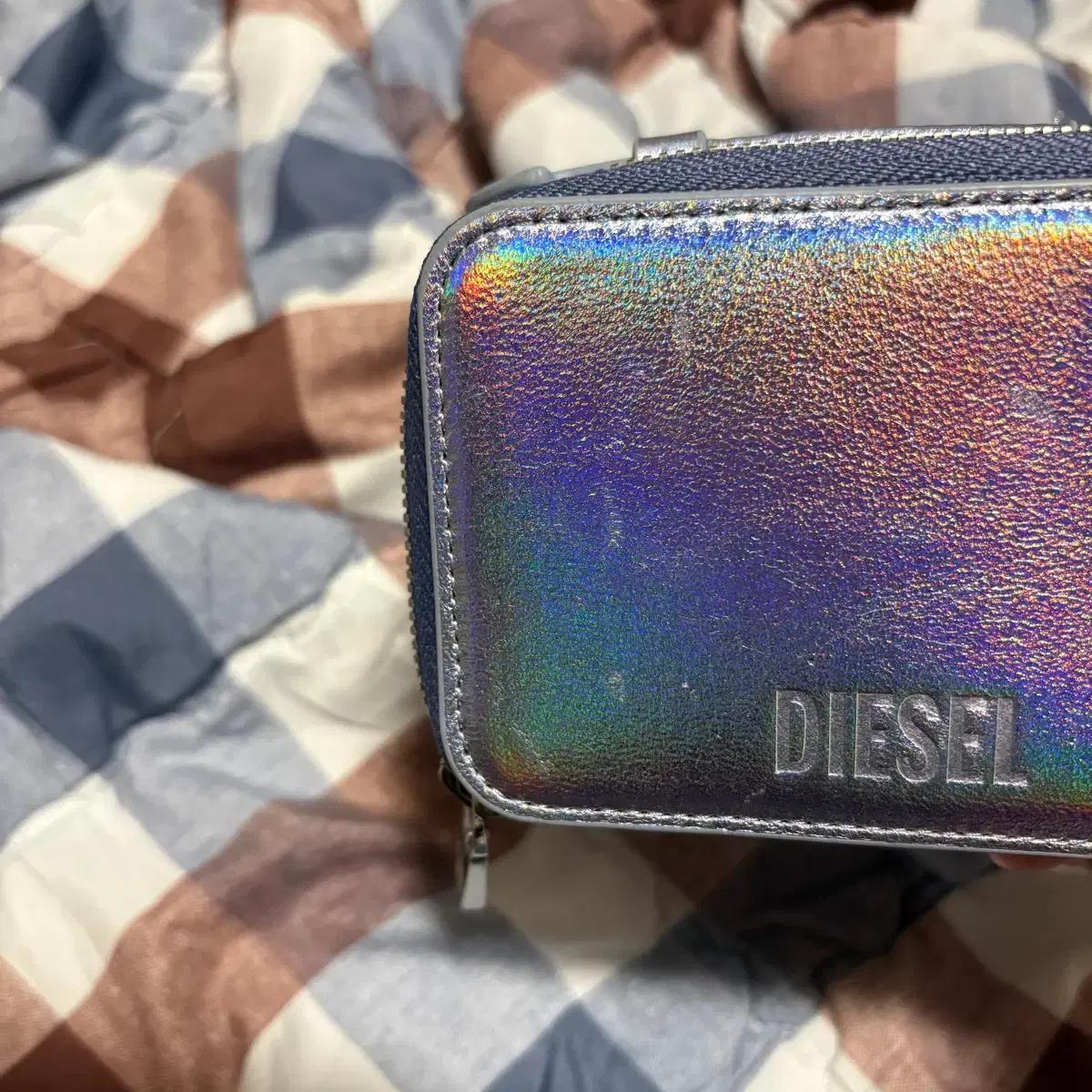 디젤 DIESEL 홀로그램 미니 체인백 10