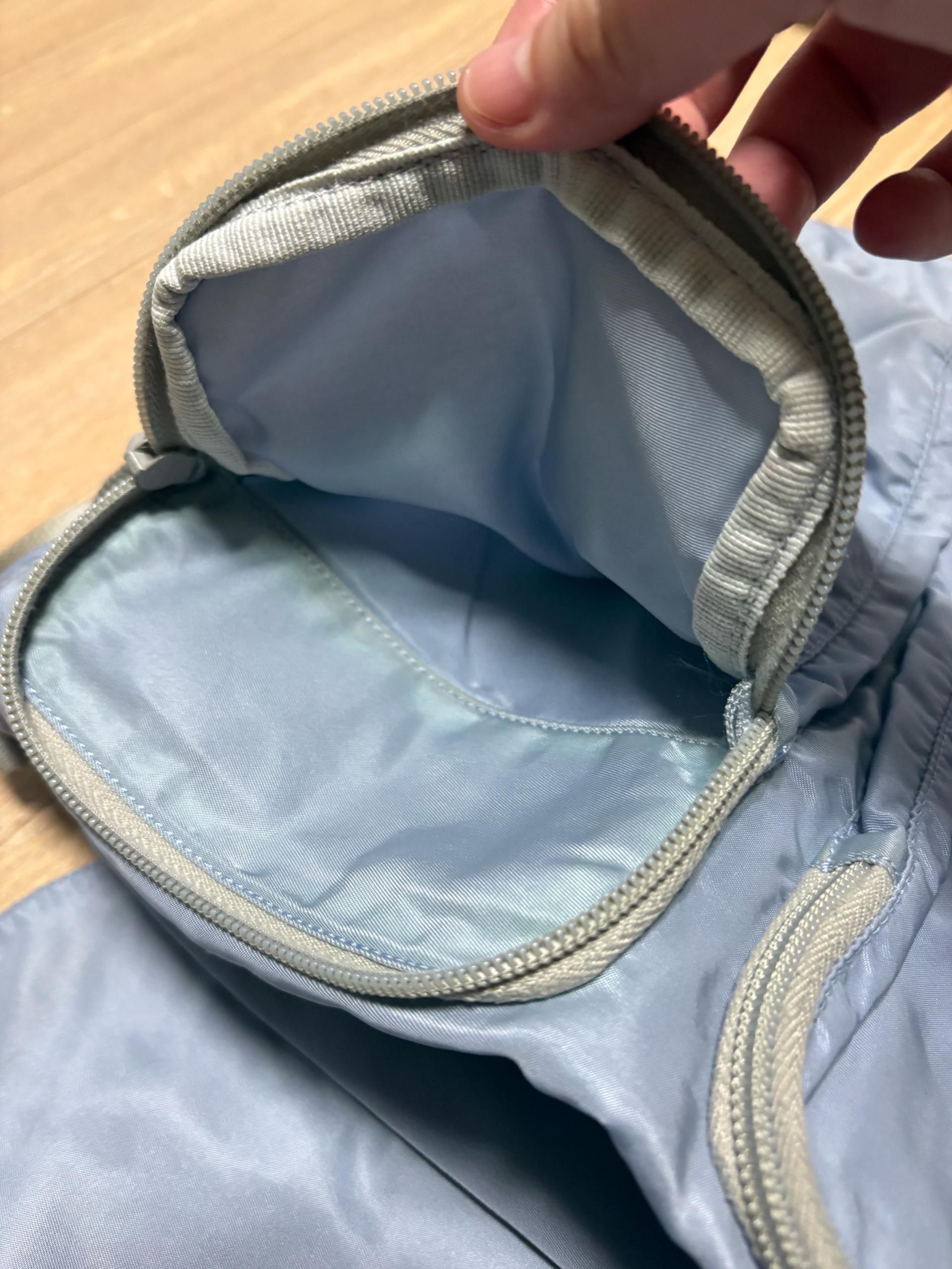 프라다 나일론 투포켓 메신저백 스카이블루 7