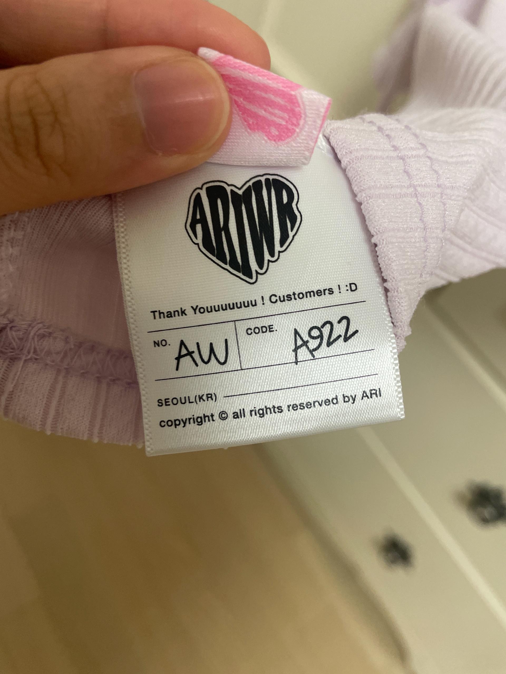 ARIWR 연보라 리브 골지 퍼프 카라 티셔츠 3