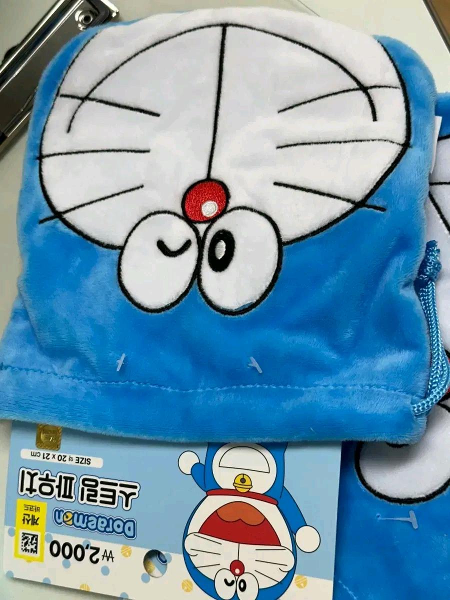 다이소 도라에몽 키링 파우치 1개 스트링파우치 2개(새상품) 6