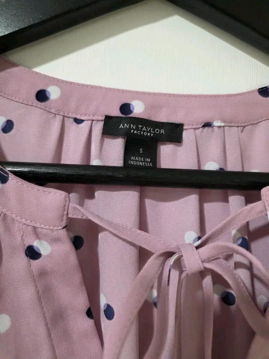 Ann Taylor 도트 무늬 블라우스 4