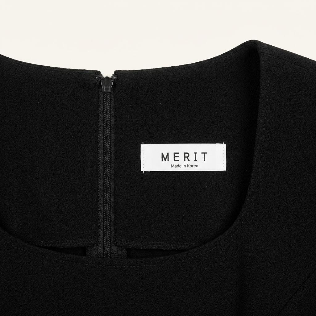 MERIT 메리트 블랙 민소매 플리츠 미디 원피스 1