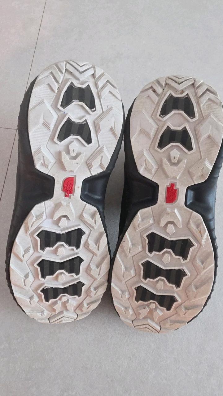 노스페이스 패딩 부츠 블랙 3