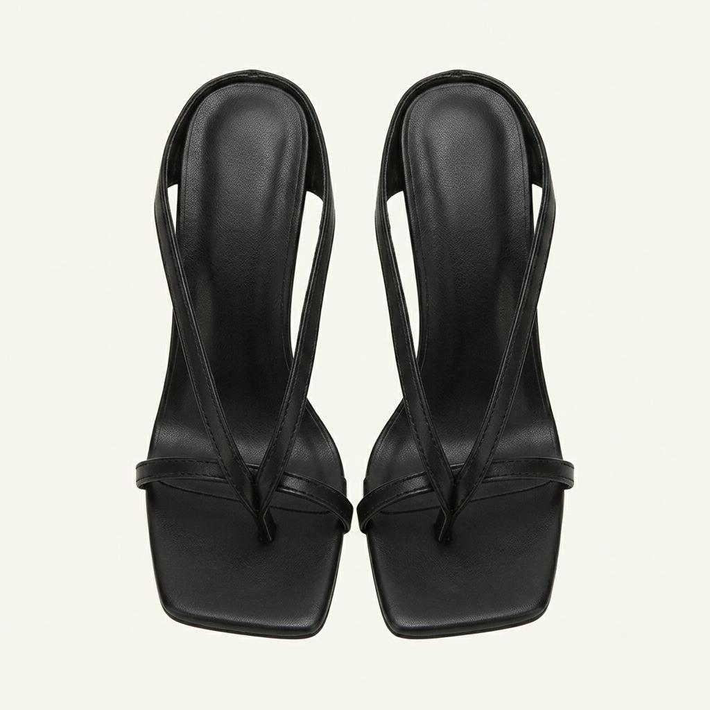 블랙 스퀘어 토 스트랩 하이힐  1
