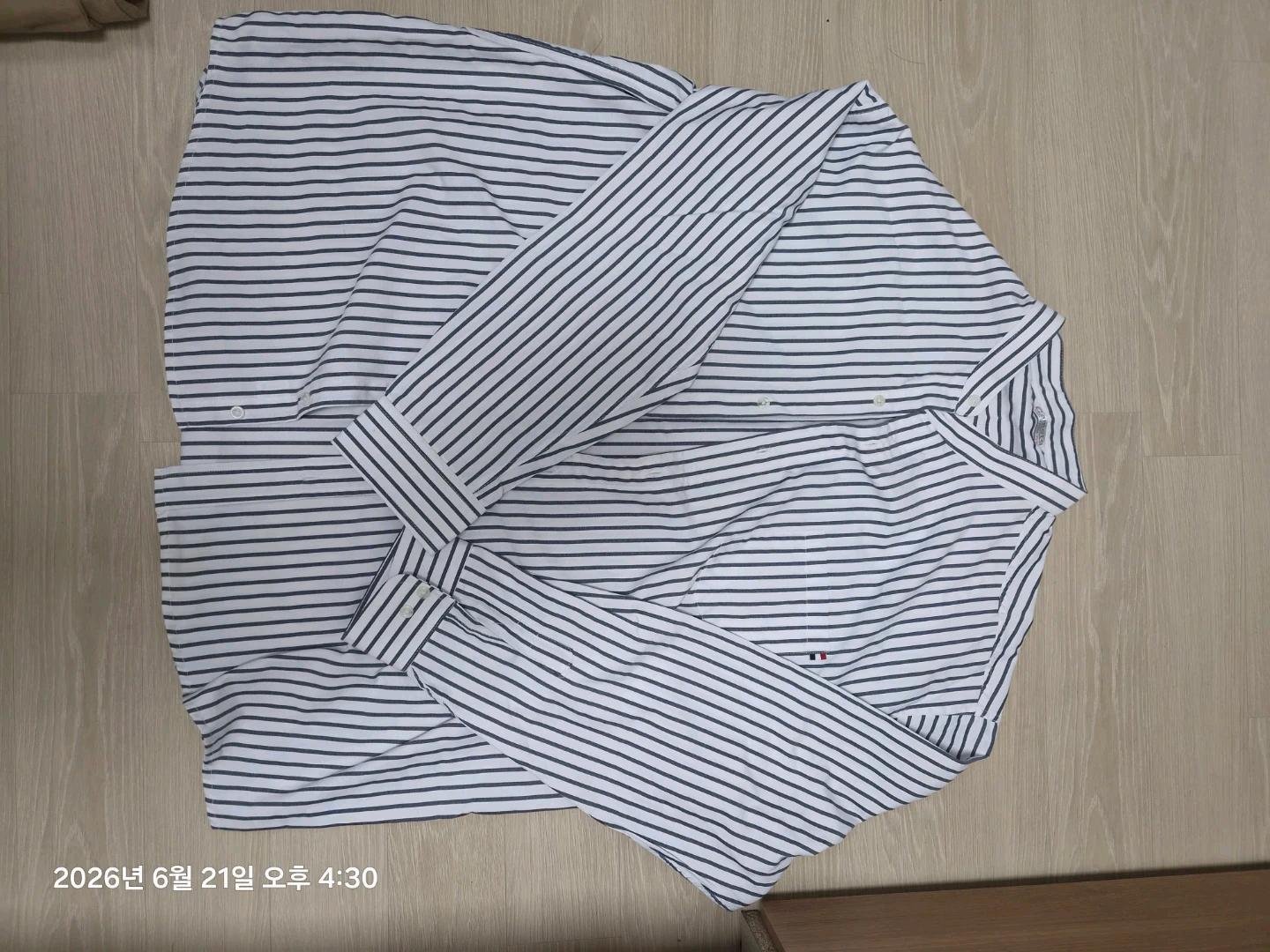 스트라이프 셔츠 2