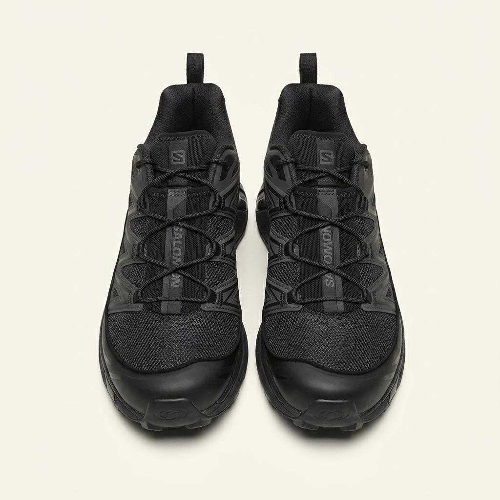 살로몬 XT-6 익스팬스 블랙 에보니 스니커즈