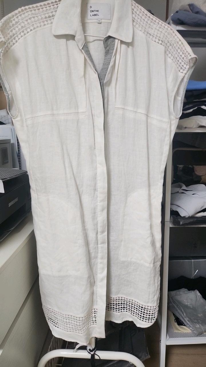 디온더라벨 펀칭 디테일 리넨 롱 원피스 2