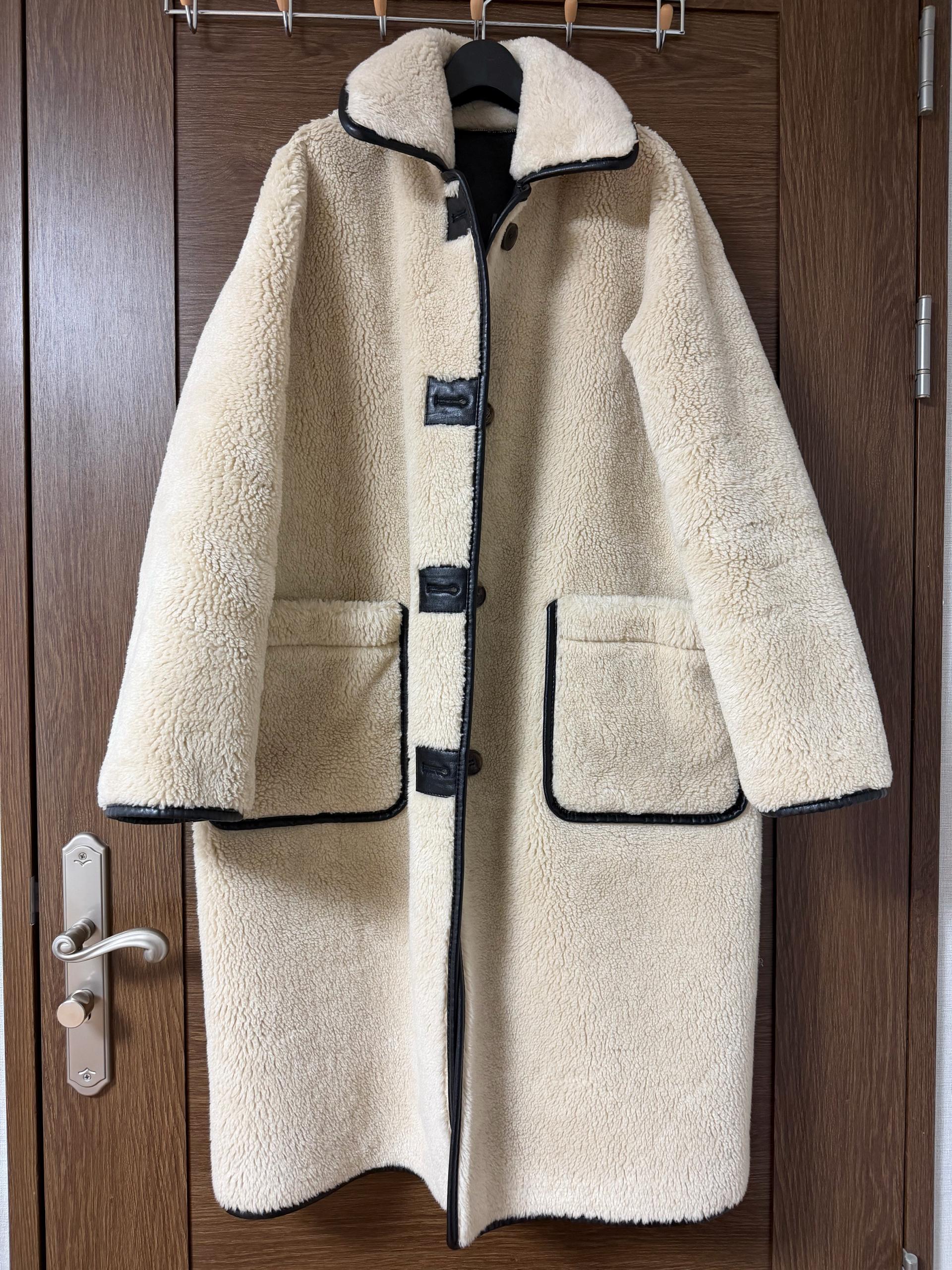 [상태 최상] 앳코너(a.t.corner) 리버시블 시어링 롱코트 무스탕 (22FW) 4
