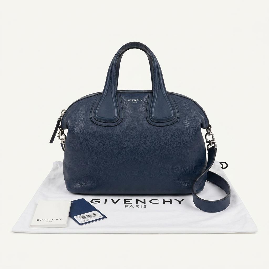 [GIVENCHY] 지방시 나이팅게일 레더 숄더백 네이비 1