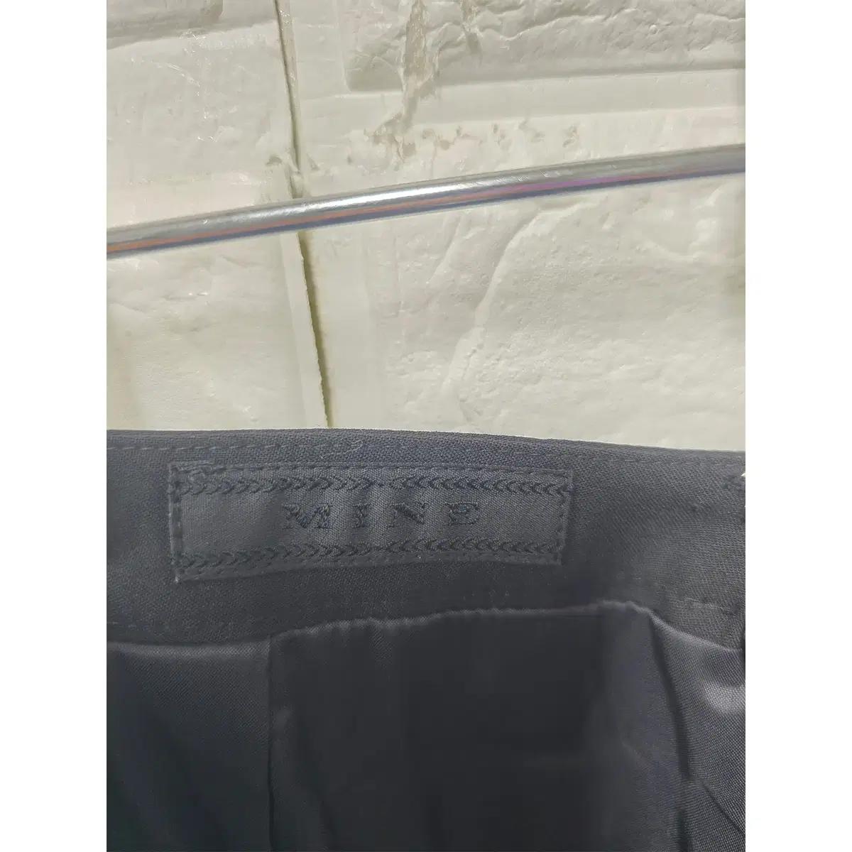 27인치 한섬 마인 블랙 스커트 (새상품) D361 3