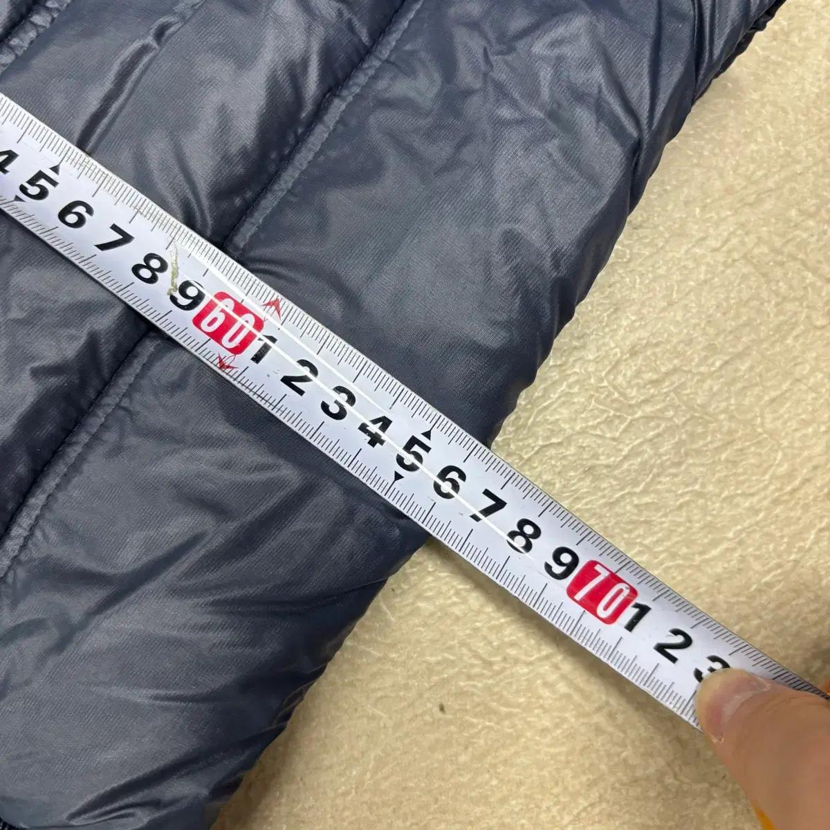 아디다스 네이비 스몰로고 구스다운 패딩 5
