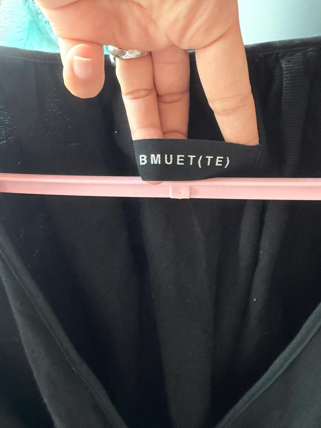 BMUET(TE) 블랙 랩 원피스 4
