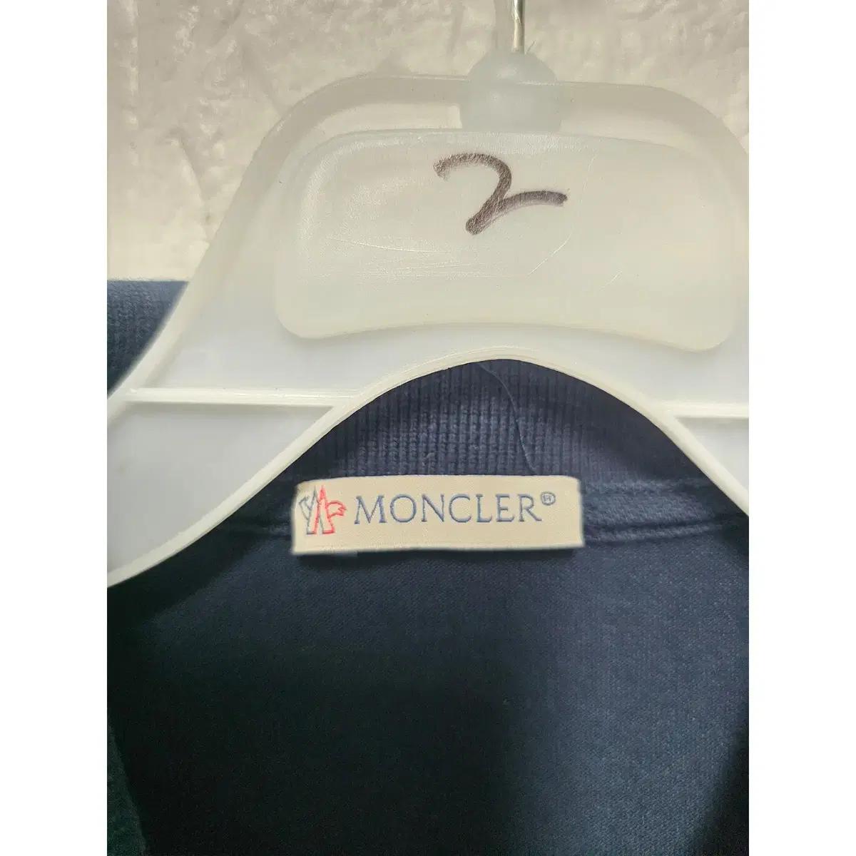 M 몽클레어 몽클레르 카라 폴로 반팔 티 D118 3