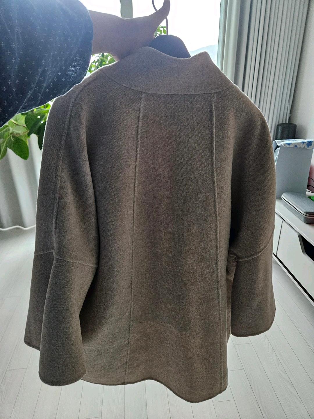 클리지 베이지 여성 코트 4