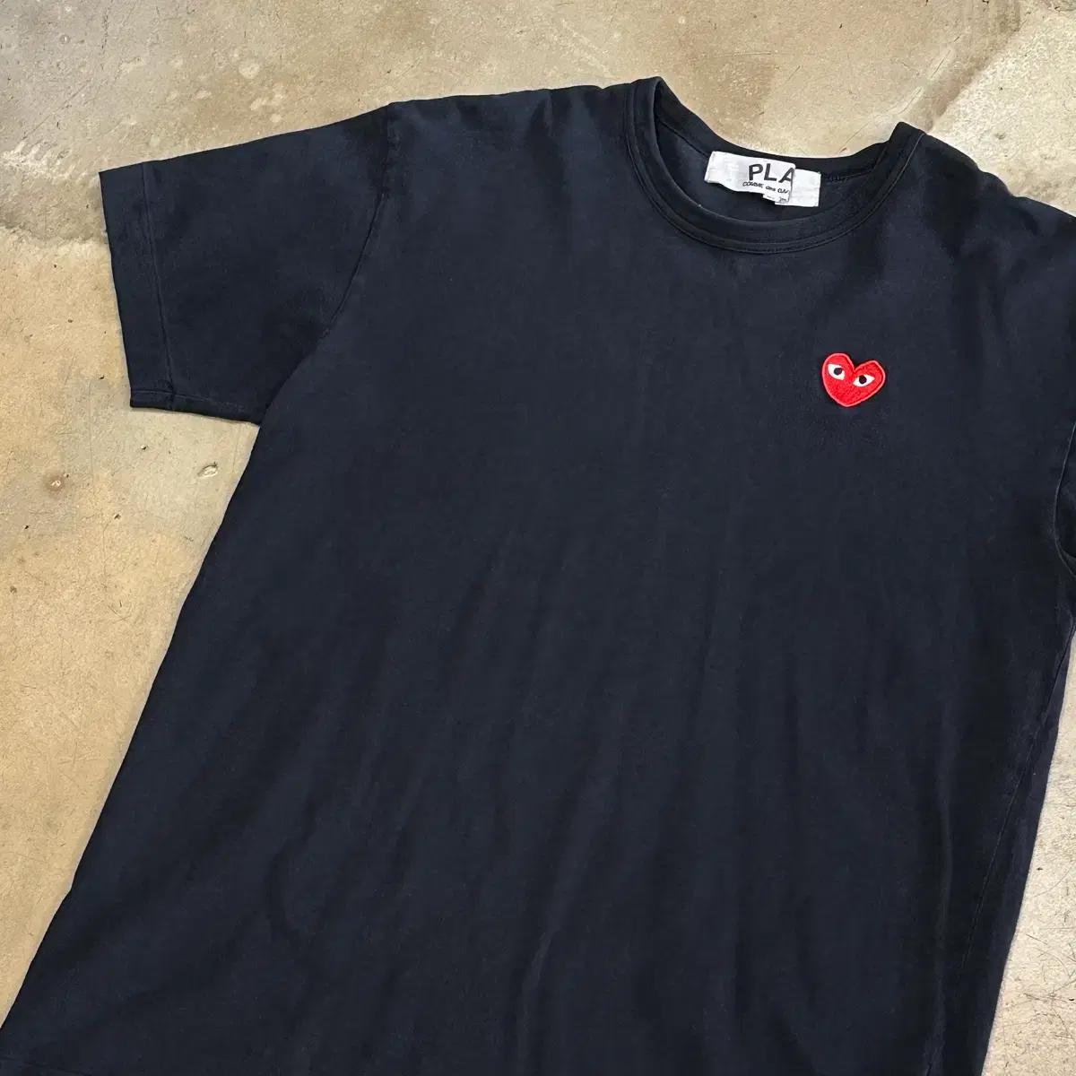 XL 꼼데가르송 레드와펜 반팔티 2