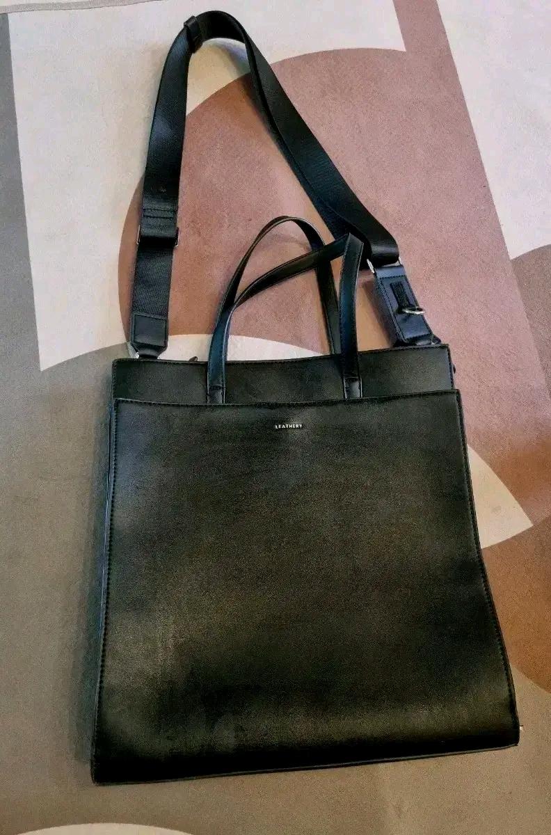 LEATHER 레더Y 스퀘어 토트백 4