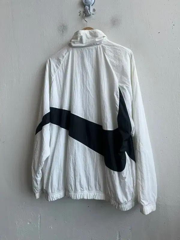 나이키 빅스우시 바람막이 자켓 XL 4