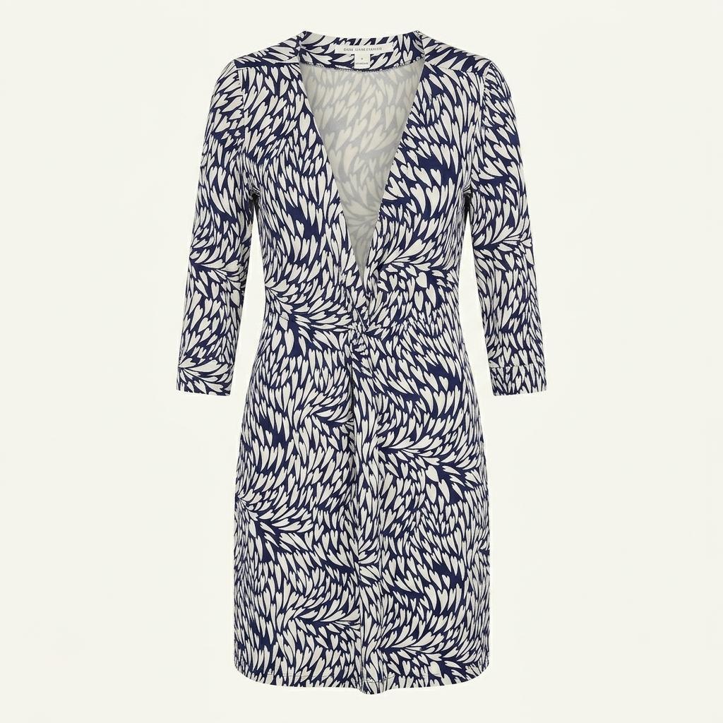 DVF 다이안본퍼스텐버그 하트 패턴 실크 랩 원피스 1