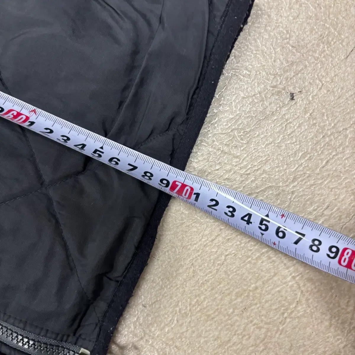 나이키 스우시 스톰핏 퀼팅 자켓 5